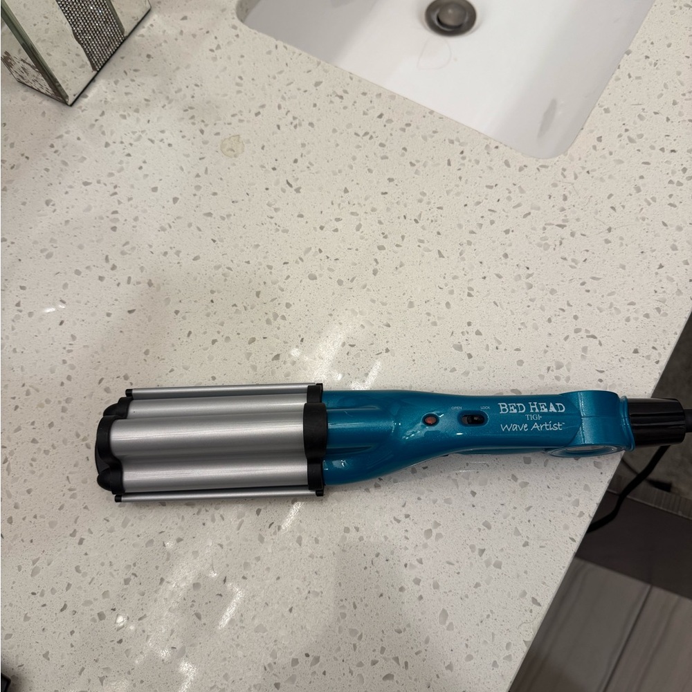 Bed Head Wave Artist Hair Waver